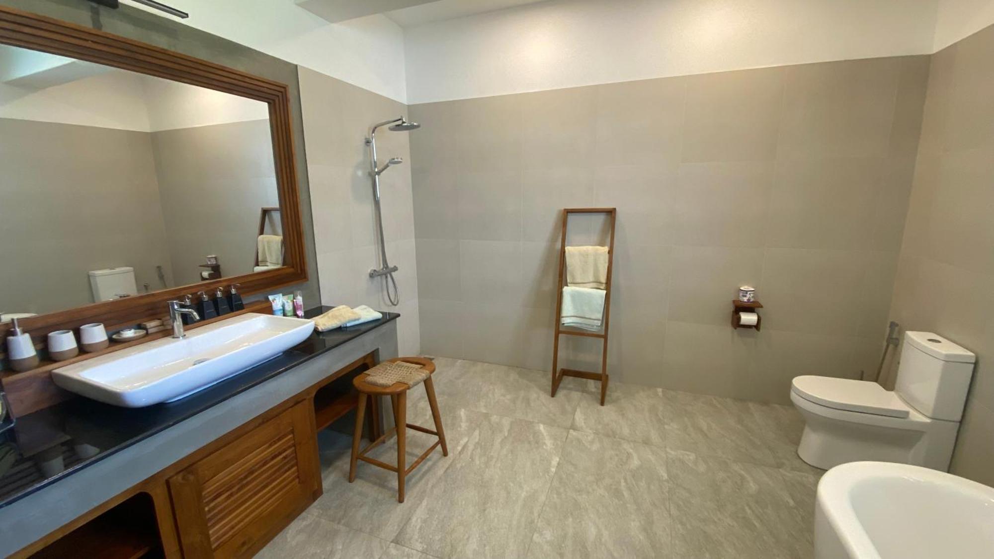 Sea Star Boutique Hotel Хиккадува Экстерьер фото