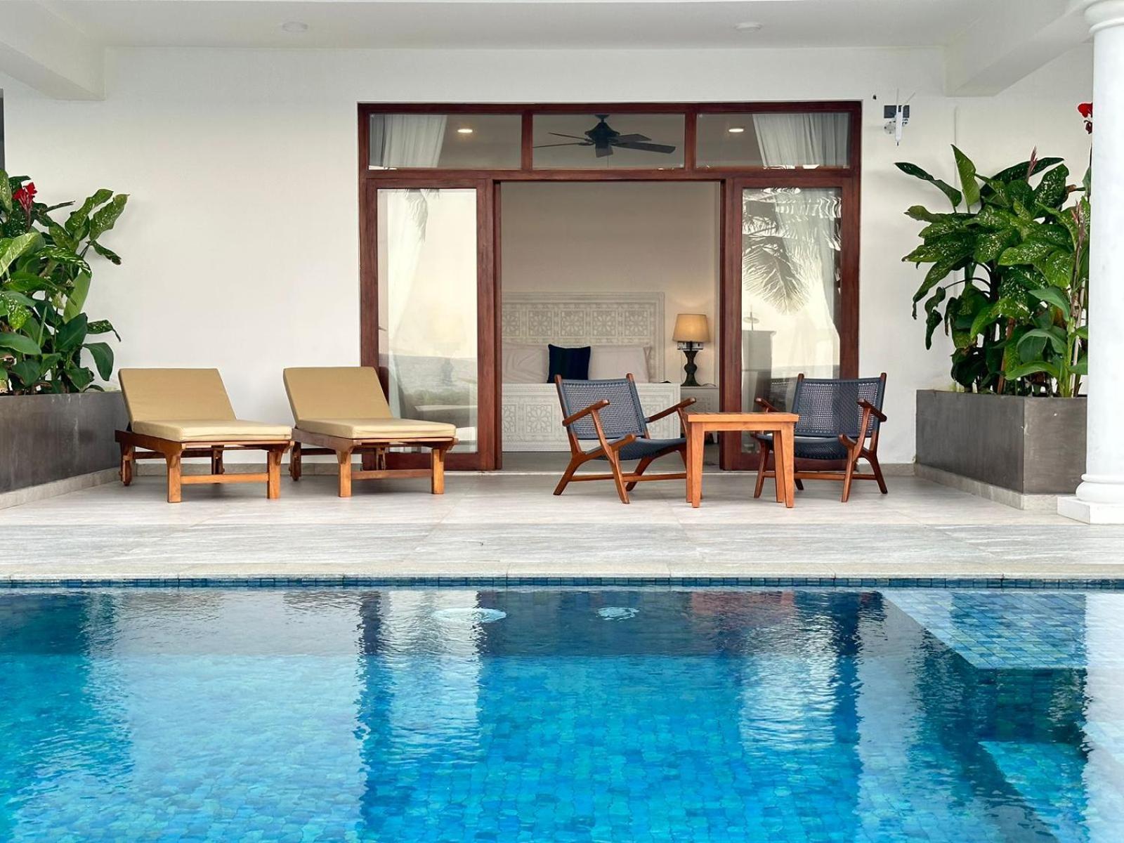 Sea Star Boutique Hotel Хиккадува Экстерьер фото