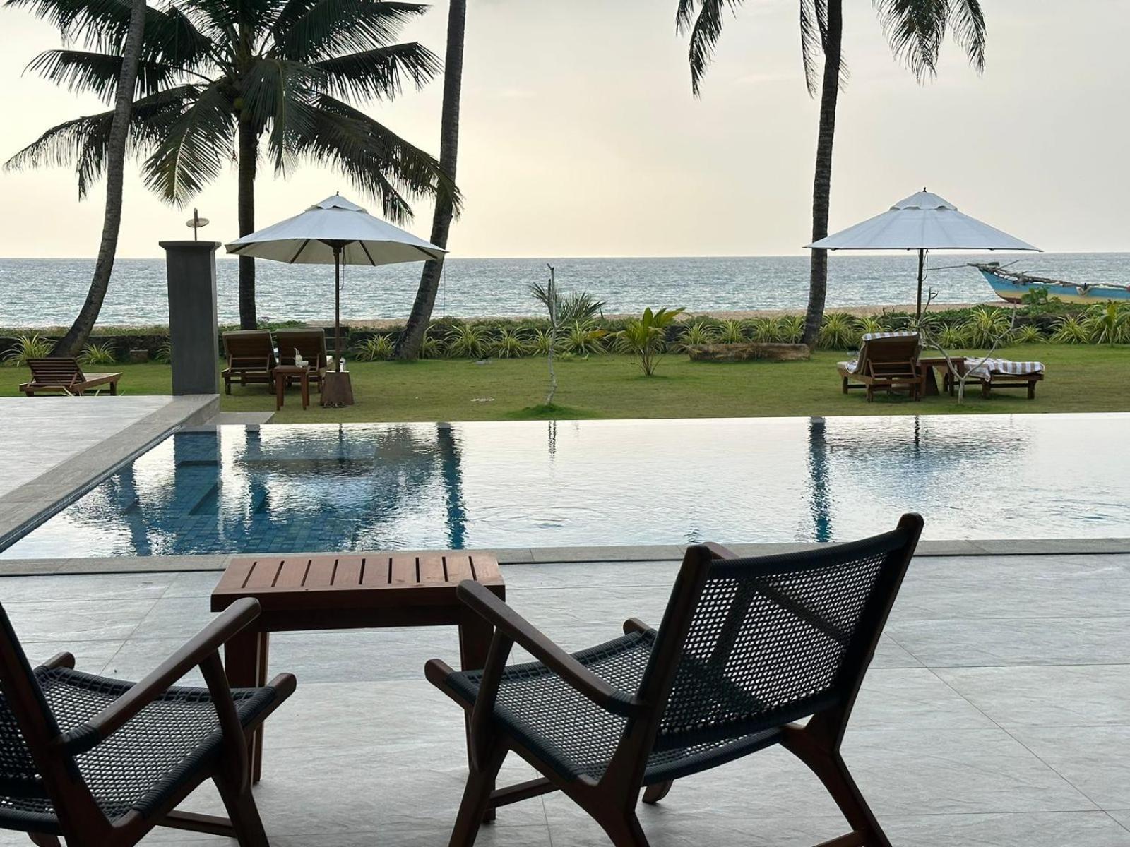 Sea Star Boutique Hotel Хиккадува Экстерьер фото